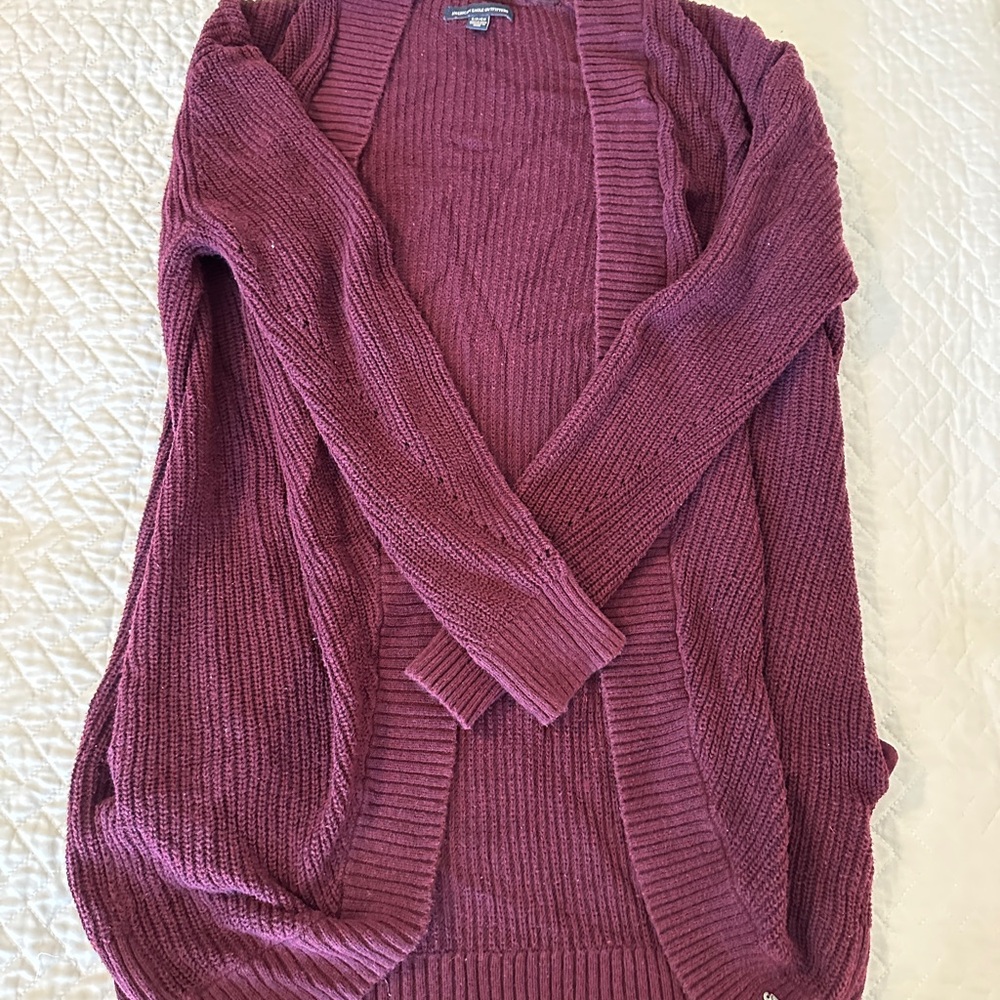 Women's Ribbed Knit Sweater - Burgundy